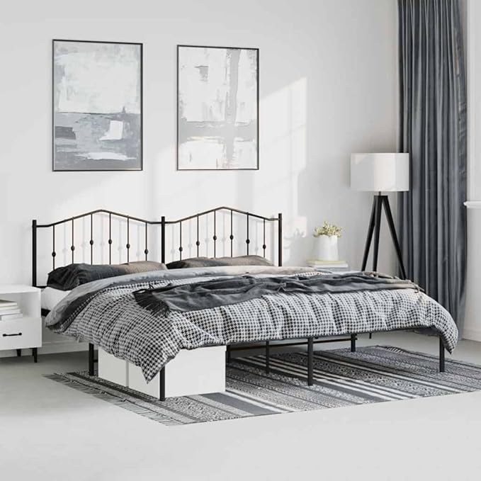 Modern Black Metal Bed Frame with Sturdy Steel Construction, 76x80 Inch Queen Size Platform Bed Frame with Slat Support for Mattress, Easy Assembly Indoor Bedroom Furniture