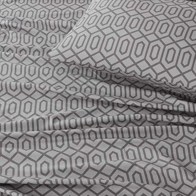 Comfort Spaces 144TC Cotton Sheet Set Breathable, Lightweight, Soft with Elastic Deep Pocket, Modern All Season Cozy Bedding, Matching Pillow Case, Twin, Diamond Sliver 3 Piece
