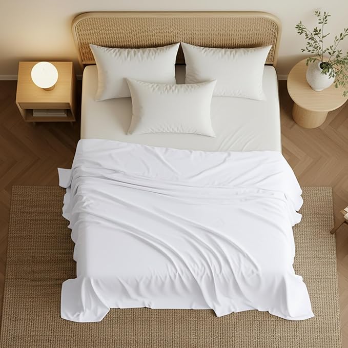 Utopia Bedding Flat Sheets - Pack of 24 - Soft Brushed Microfiber Fabric - Shrinkage & Fade Resistant Top Sheet - Easy Care (White, King)
