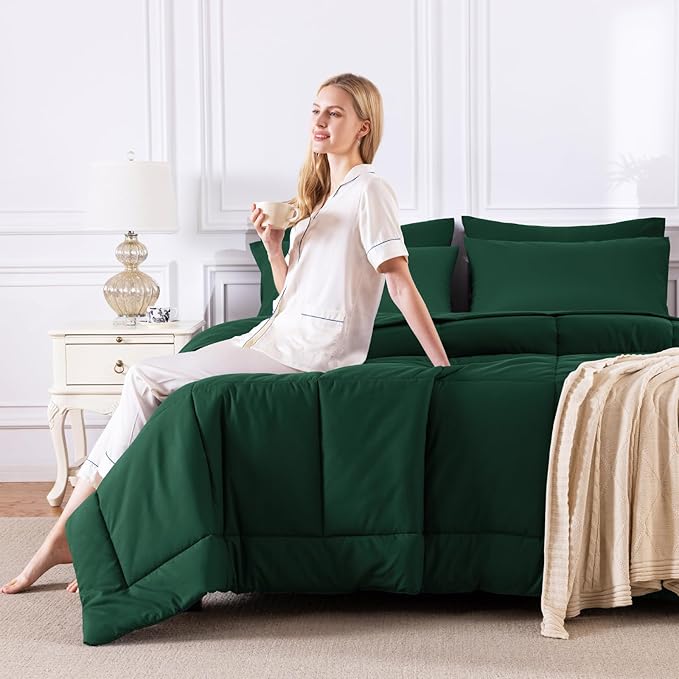 CozyLux Queen Comforter Set Emerald Green, 7 Pieces Bed in a Bag, Green Comforters Queen Size, All Season Bedding Sets with Stitch Quilted Comforter, Flat Sheet, Fitted Sheet, Pillowcases