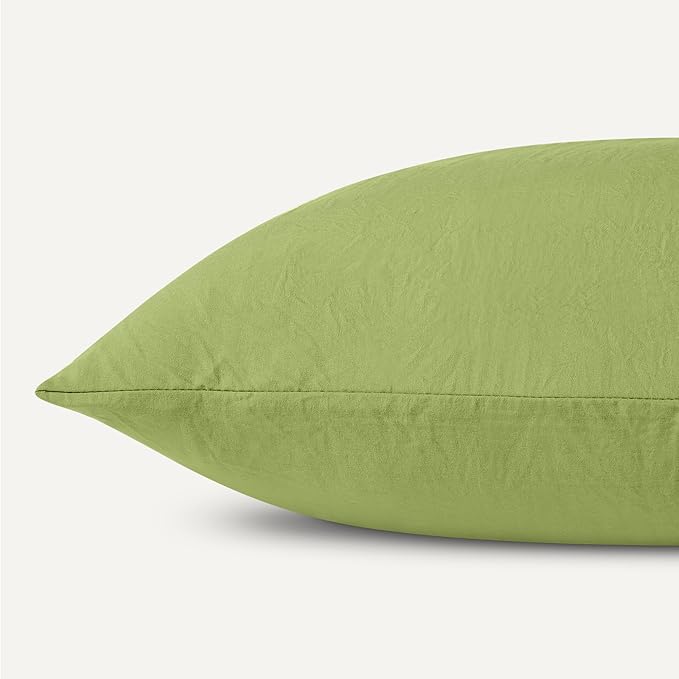 Amazon Basics King Bed Sheet, 4-Piece Bedding Set, Double Brushed Microfiber, Ultra Soft, Easy Care, Green