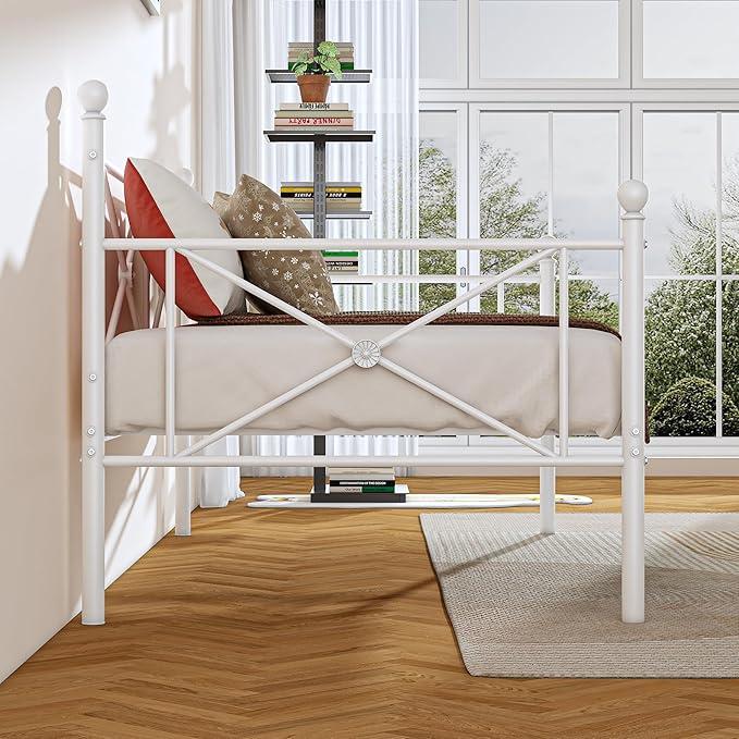 VECELO Twin Daybed Frame, Metal Day Bed with Stylish Headboard, Multifunctional Platform Beds for Bedroom, Living Room, Guest Room, No Boxing Spring Needed, Pure White