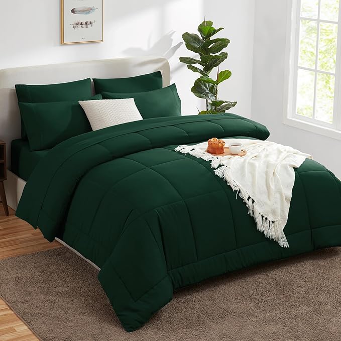 CozyLux Oversized King Comforter Sets Emerald Green, 7 Pieces Bed in a Bag, Ultra-Soft All Season Bedding Sets with Stitch Quilted Comforter, Flat Sheet, Fitted Sheet, Pillowcases