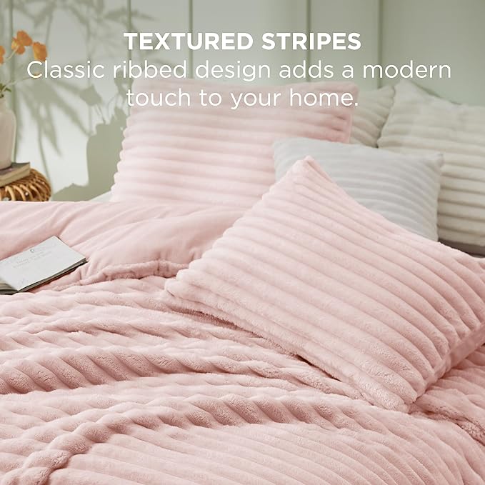 Bedsure Twin/Twin XL Size Comforter - GentleSoft™ 2 Pieces Double-Side Fleece Fluffy Pink Comforter Set, Cozy Striped Room Decor Aesthetic Luxury Twin Bedding Sets, 1 Pillowcase, 68x88 Inches
