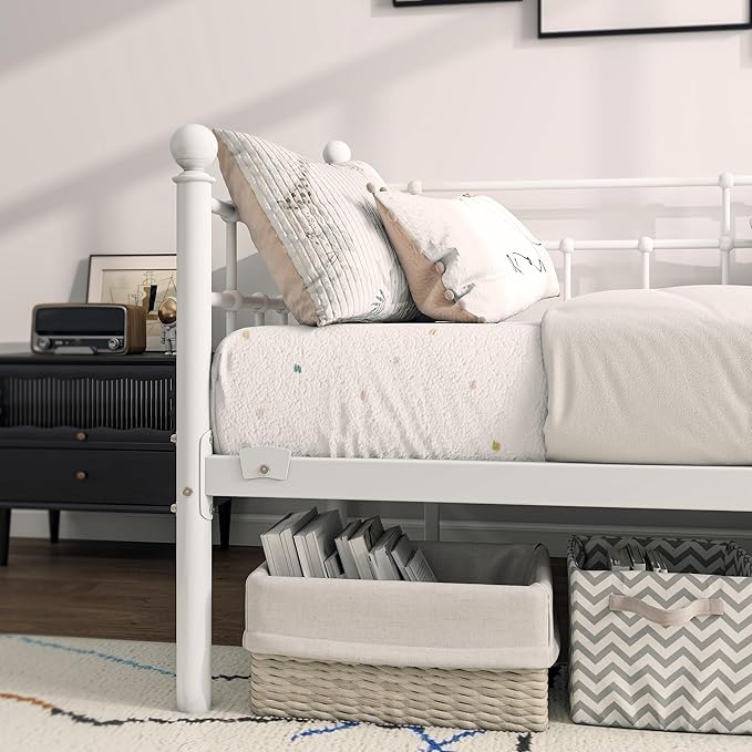 BOFENG Metal Daybed Frame Twin Size Platform Sofa Bed Day Bed with Strong Steel Slats Mattress Foundation Bedroom Furniture,Noise Free,White