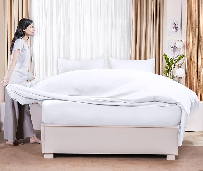 Utopia Bedding Flat Sheets - Pack of 20 - Soft Brushed Microfiber Fabric - Shrinkage & Fade Resistant Top Sheet - Easy Care (Twin, White)