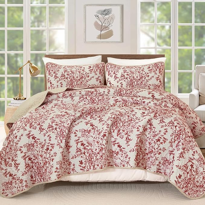 WONGS BEDDING Quilt King Size, Christmas Red Quilt Bedding Set with 2 Pillowcases, Botanical Quilt for King Bed, Soft Microfiber Lightweight Coverlet Bedspread for All Season (110"×90", 3 Pieces)