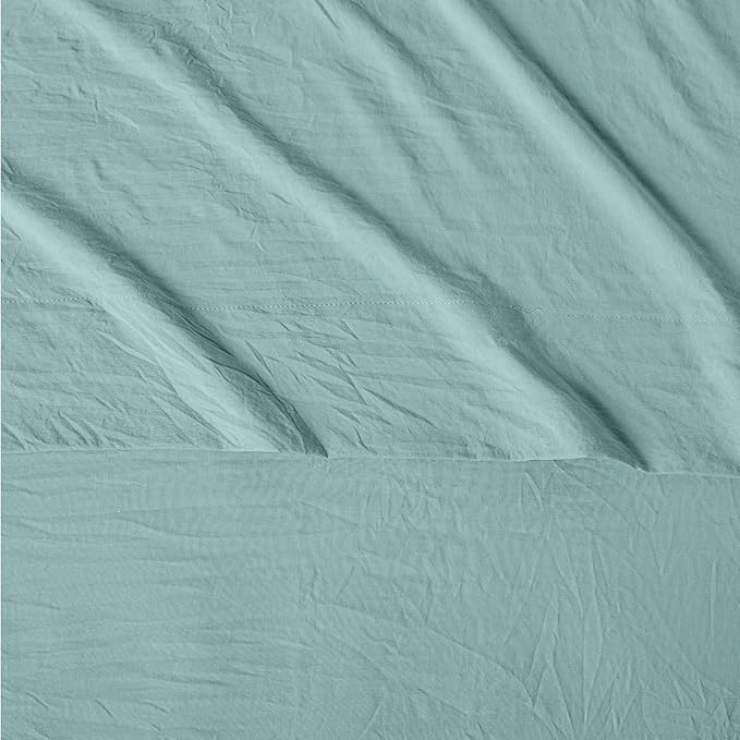Amazon Basics Twin XL Bed Sheet, 3-Piece Bedding Set, Double Brushed Microfiber, Ultra Soft, Easy Care, Blue