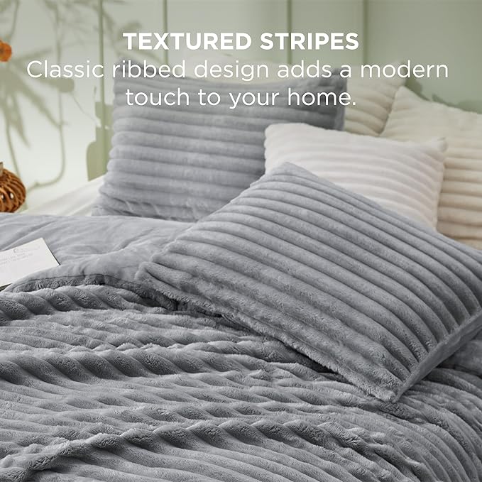 Bedsure Full Size Comforter Sets - GentleSoft™ 3 Pieces Double-Side Fleece Fluffy Grey Comforter Set, Cozy Striped Room Decor Aesthetic, Luxury Full Size Bedding, 2 Pillowcases, 82x86 Inches