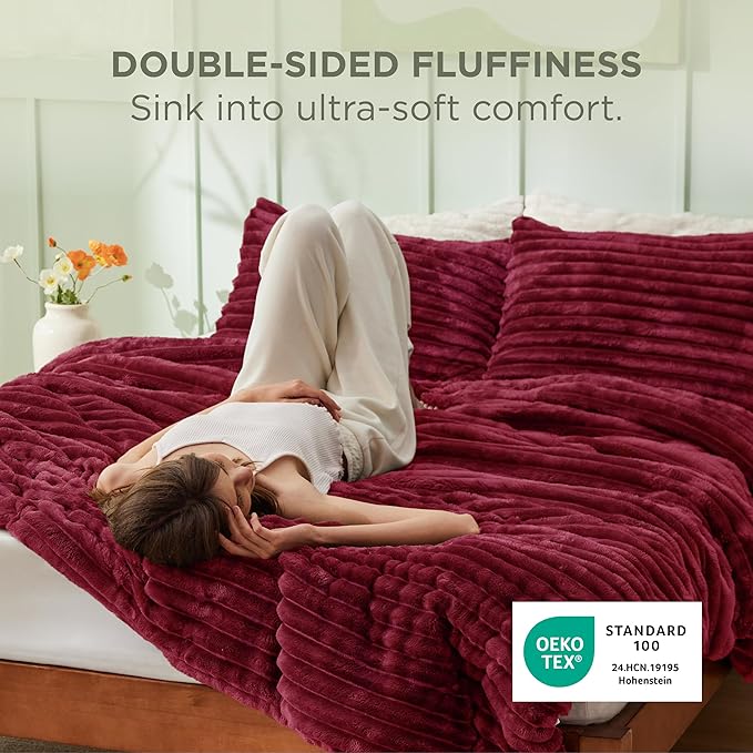 Bedsure Comforter Set Queen Size - GentleSoft™ 3 Pieces Double-Side Fleece Fluffy Dark Red Comforter Set, Cozy Striped Room Decor Aesthetic, Luxury Bedding Queen Size, 2 Pillowcases, 90x90 Inches