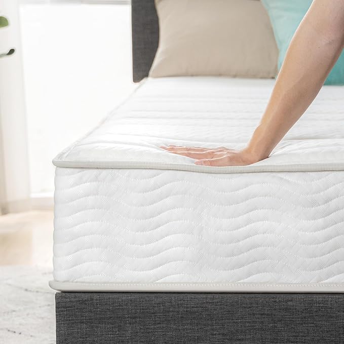 Zinus 10 Inch Foam and Spring Hybrid Mattress [New Version], Queen, Fiberglass Free, Medium Firmness, Durable Support, Certified Safe Foams & Fabric, Mattress in A Box