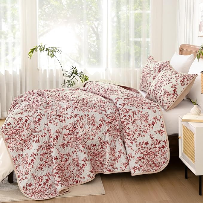 WONGS BEDDING Quilt King Size, Christmas Red Quilt Bedding Set with 2 Pillowcases, Botanical Quilt for King Bed, Soft Microfiber Lightweight Coverlet Bedspread for All Season (110"×90", 3 Pieces)