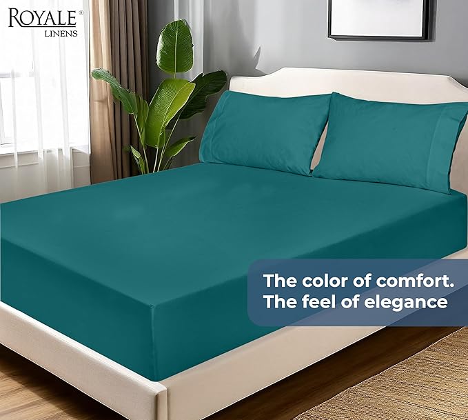 Royale Linens 100% Organic Cotton Fitted Sheet - Percale Weave - Super Soft Deep Pocket Bottom Sheets - Elastic Sheet Full Size - Full Fitted Sheets Only - (54"x75"+15", Teal)