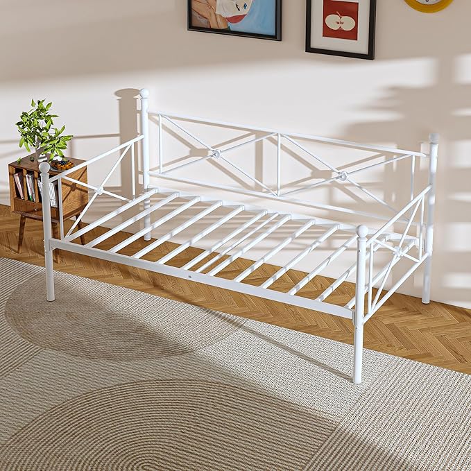VECELO Twin Daybed Frame, Metal Day Bed with Stylish Headboard, Multifunctional Platform Beds for Bedroom, Living Room, Guest Room, No Boxing Spring Needed, Pure White