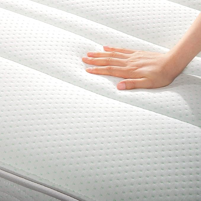 ZINUS 12 Inch Foam and Spring Mattress, King, CertiPUR-US Certified Foams, Mattress in A Box, White